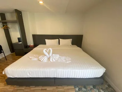 77 Patong Hotel & Spa – Photos 13