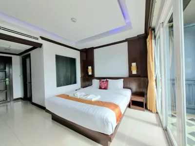Deluxe King Room — 77 Patong Hotel & Spa